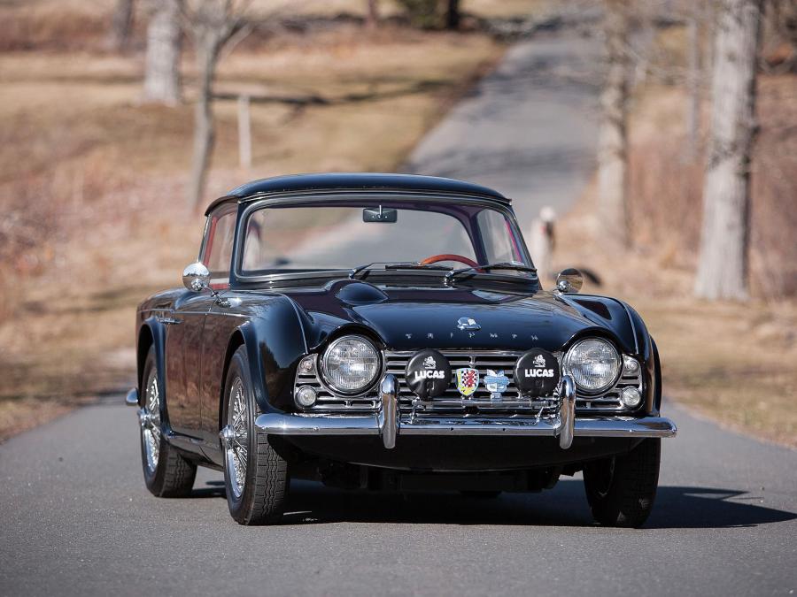  Triumph TR4 Surrey Top 1961 года  (фото 7 из 52)
